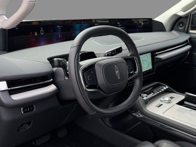 2027 Lincoln Navigator Premiere