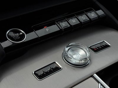 2027 Lincoln Navigator Premiere
