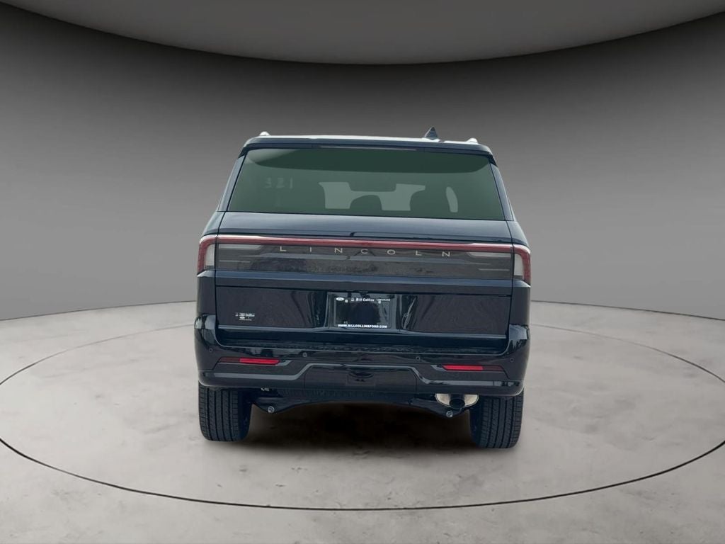 2027 Lincoln Navigator Premiere