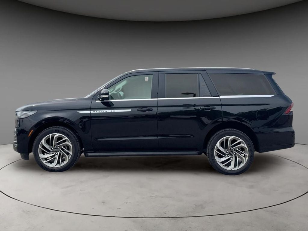 2027 Lincoln Navigator Premiere