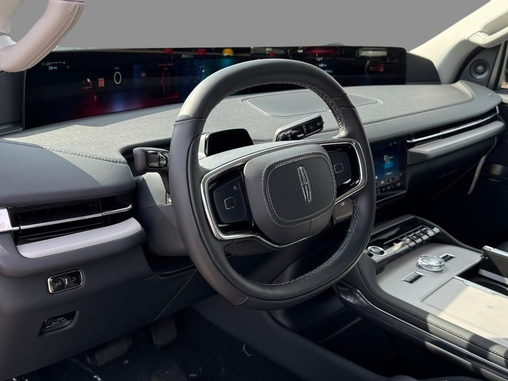2027 Lincoln Navigator Premiere