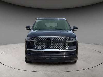 2027 Lincoln Navigator Premiere