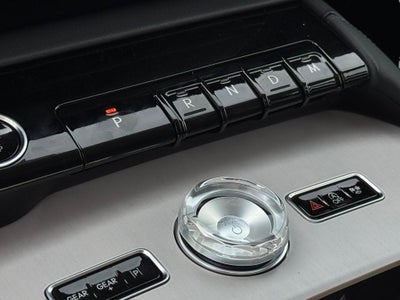 2027 Lincoln Navigator Premiere