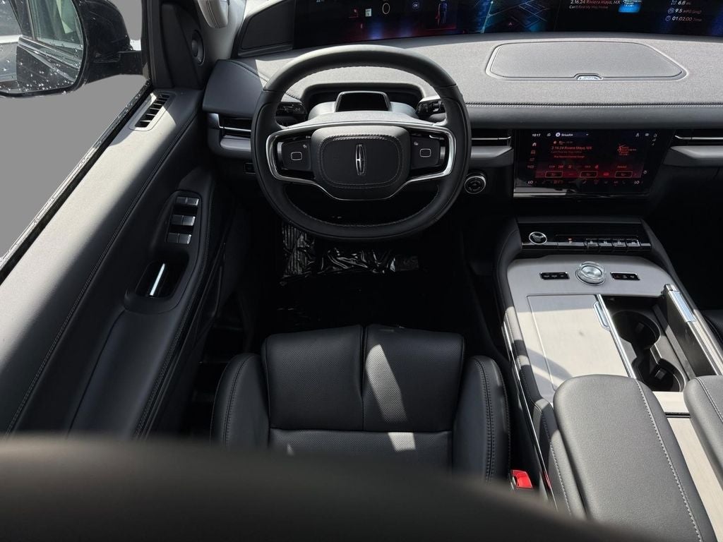 2027 Lincoln Navigator Premiere