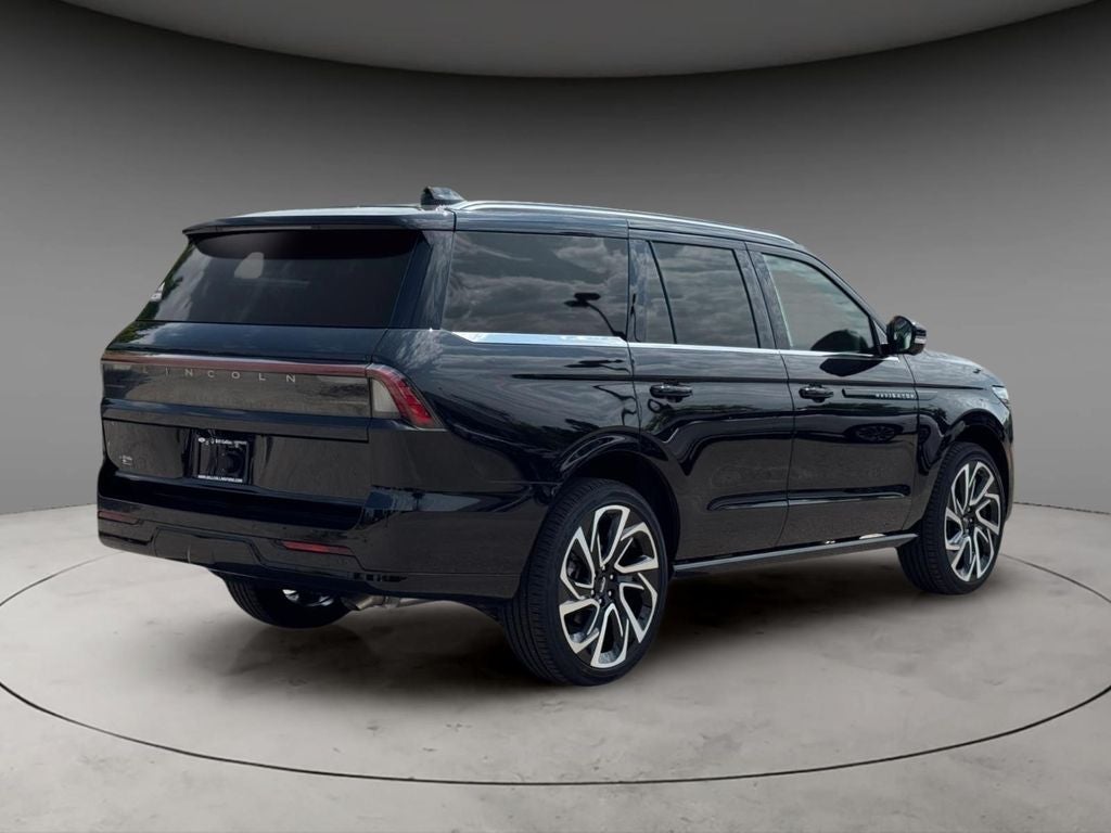 2027 Lincoln Navigator Black Label