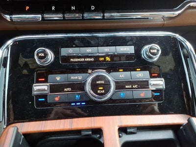 2024 Lincoln Navigator L Reserve