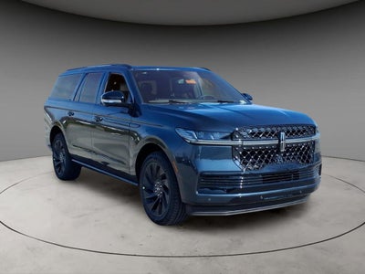 2025 Lincoln Navigator L Reserve