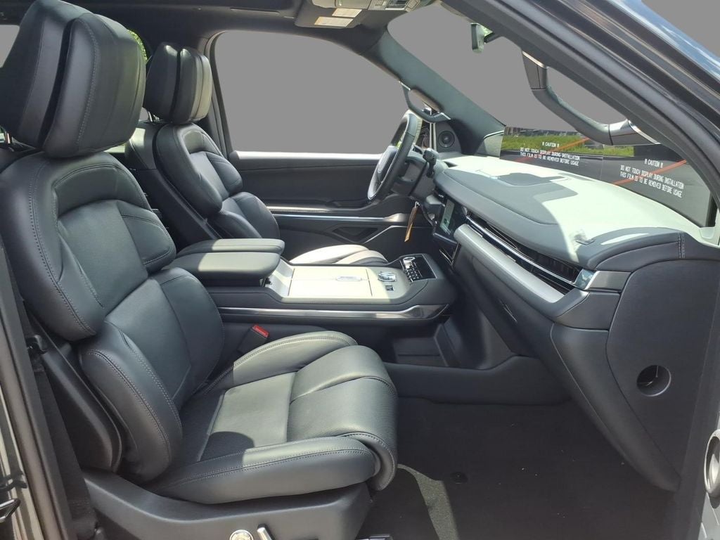 2026 Lincoln Navigator L Reserve