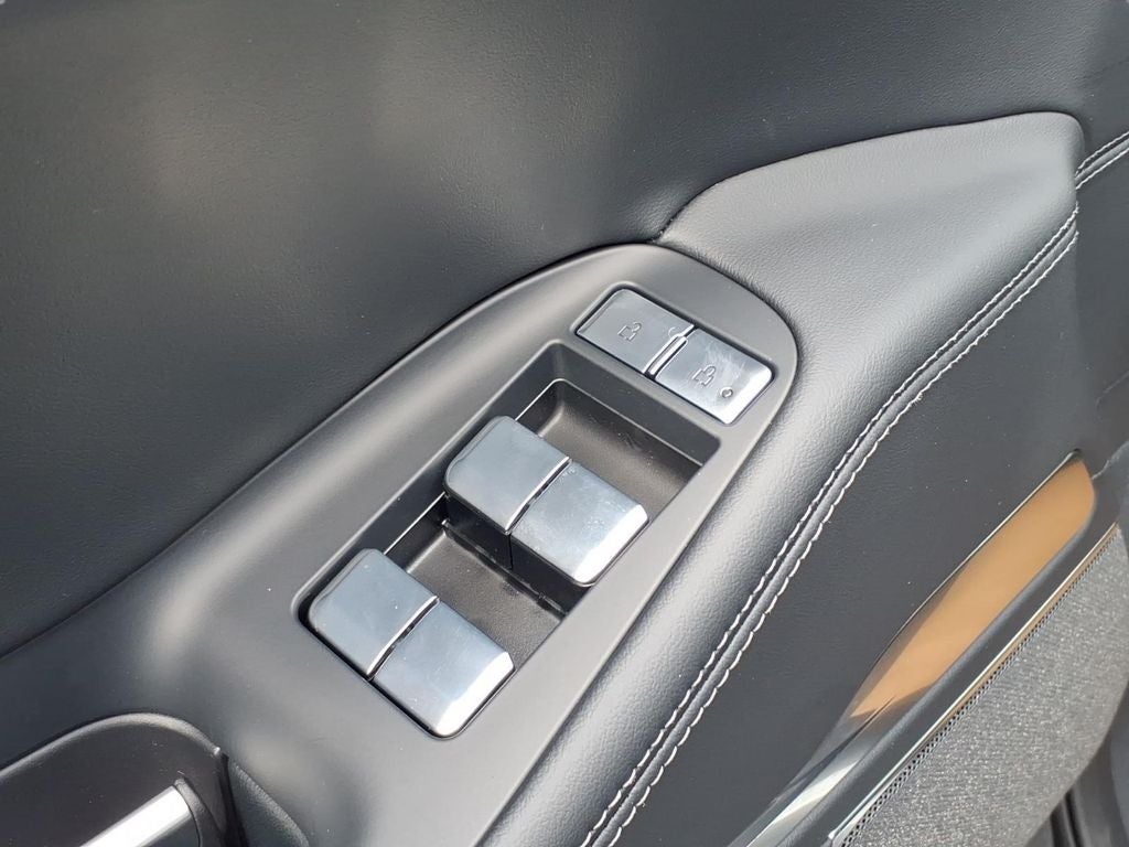 2027 Lincoln Navigator L Reserve
