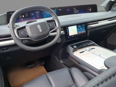 2027 Lincoln Navigator L Reserve