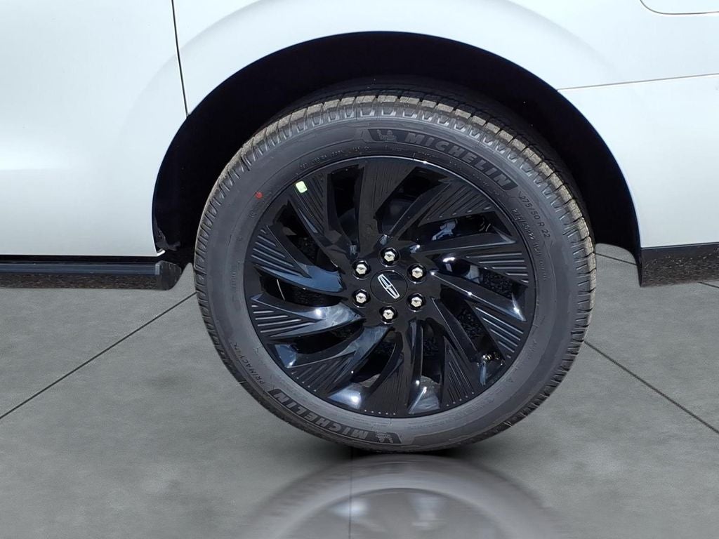2027 Lincoln Navigator L Reserve