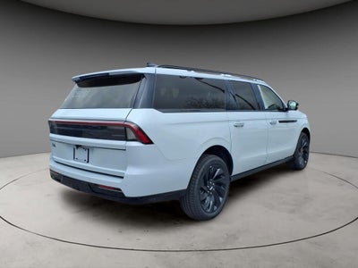 2026 Lincoln Navigator L Reserve