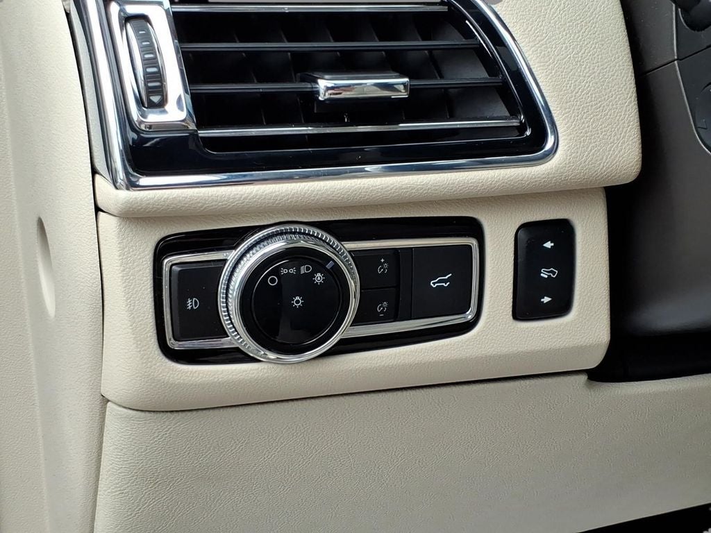 2021 Lincoln Navigator L Reserve