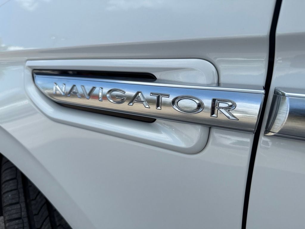 2021 Lincoln Navigator L Reserve