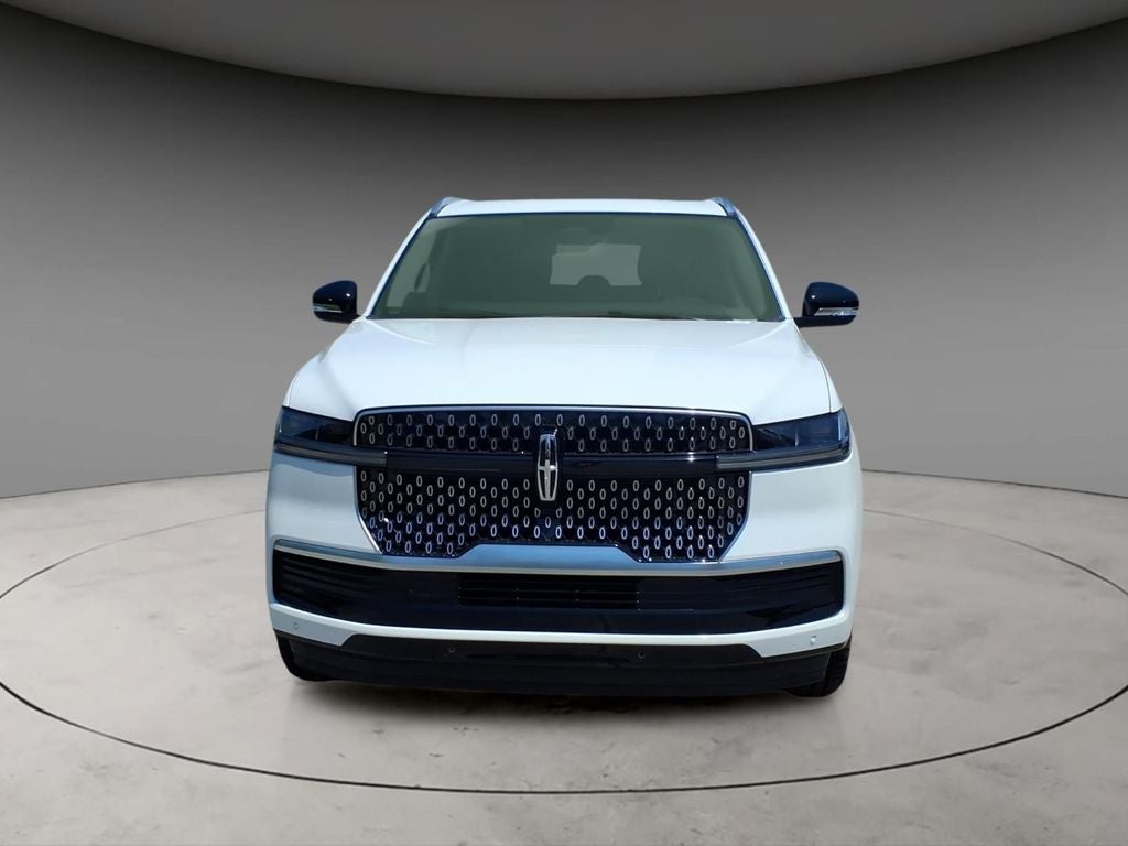 2026 Lincoln Navigator L Premiere