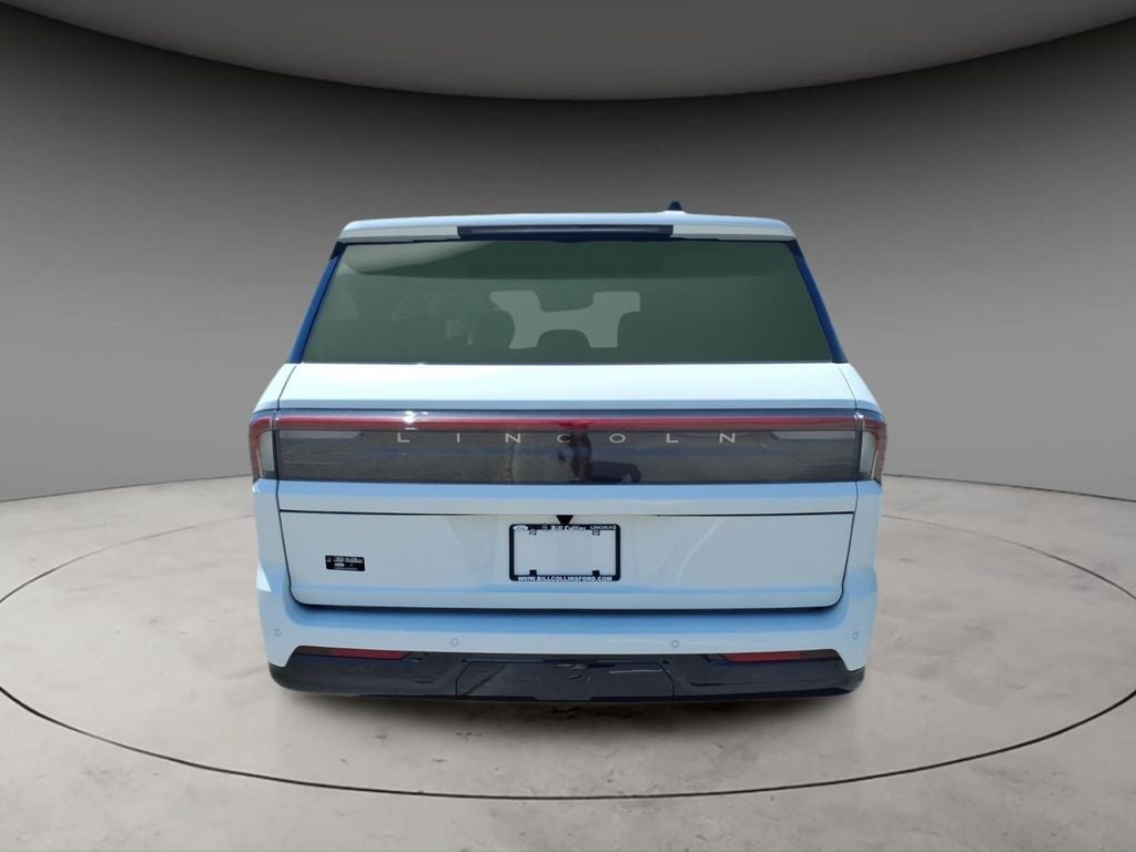 2026 Lincoln Navigator L Premiere