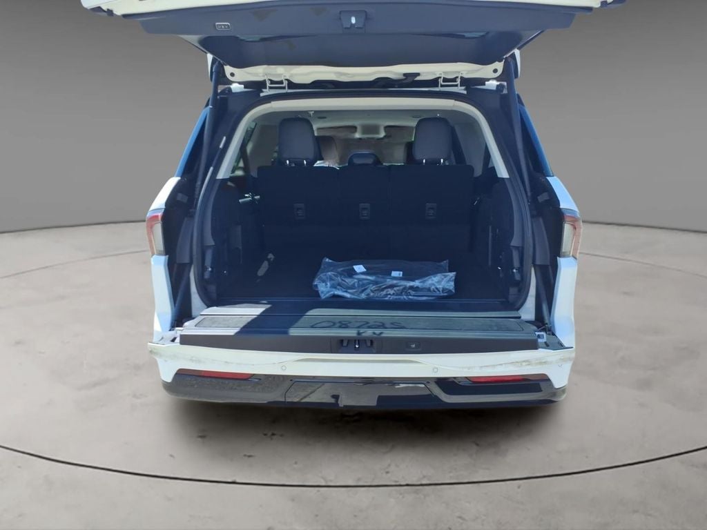 2026 Lincoln Navigator L Premiere