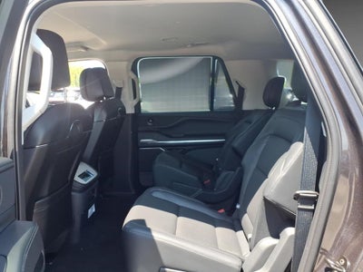 2026 Lincoln Navigator L Premiere