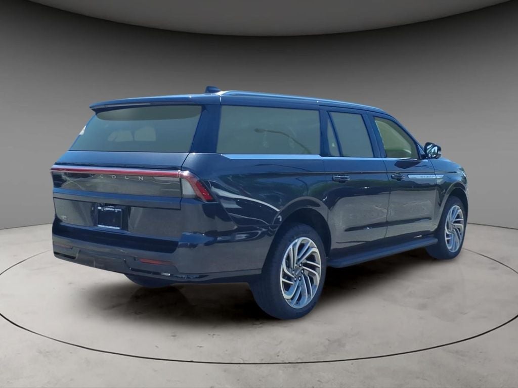 2026 Lincoln Navigator L Premiere