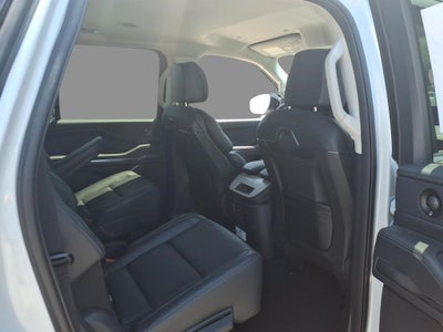 2026 Lincoln Navigator L Premiere