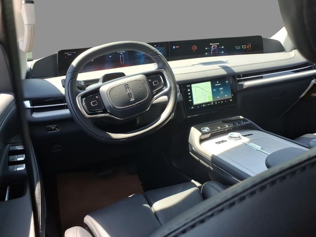 2026 Lincoln Navigator L Premiere