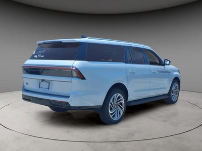 2026 Lincoln Navigator L Premiere