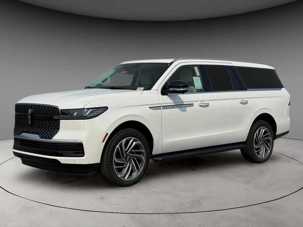 2027 Lincoln Navigator L Premiere