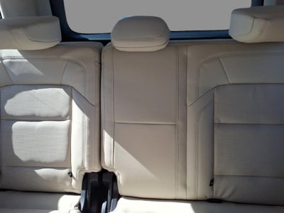 2027 Lincoln Navigator L Premiere
