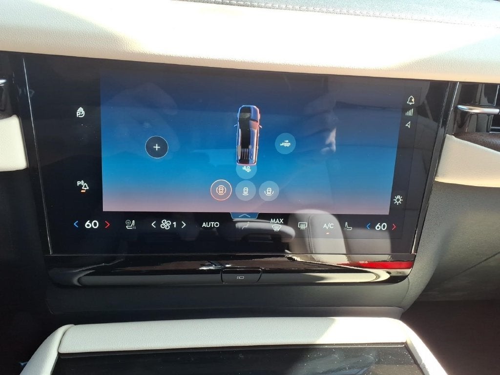 2027 Lincoln Navigator L Premiere