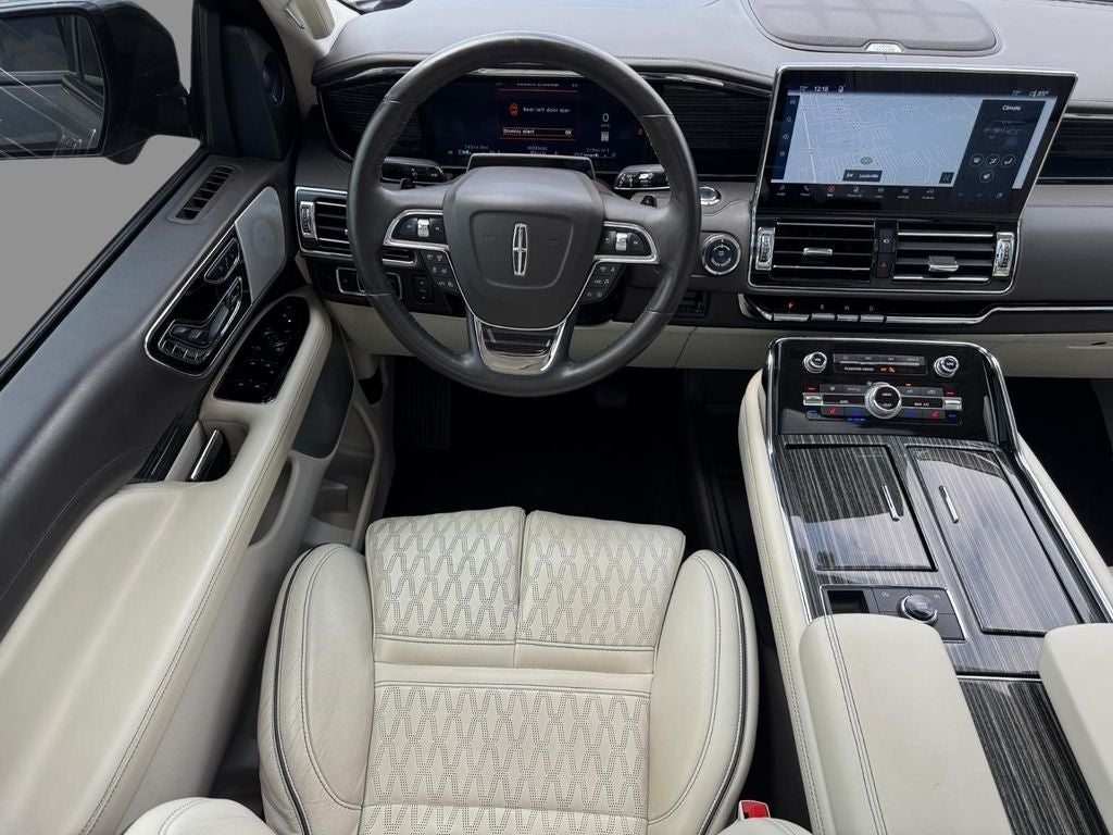 2023 Lincoln Navigator L Black Label