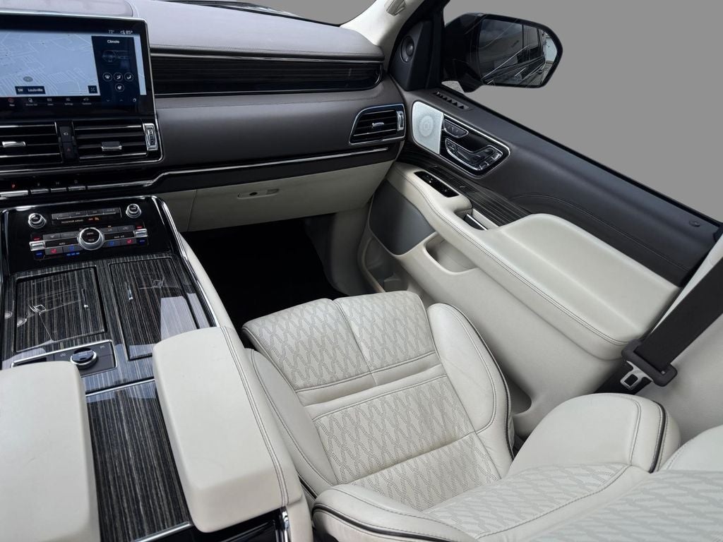 2023 Lincoln Navigator L Black Label
