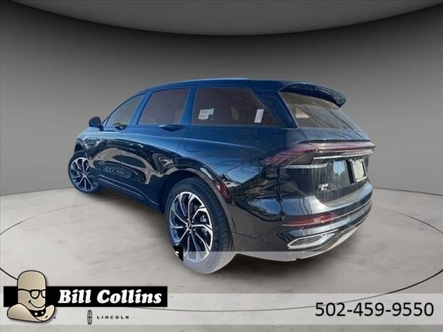 2025 Lincoln Nautilus Reserve