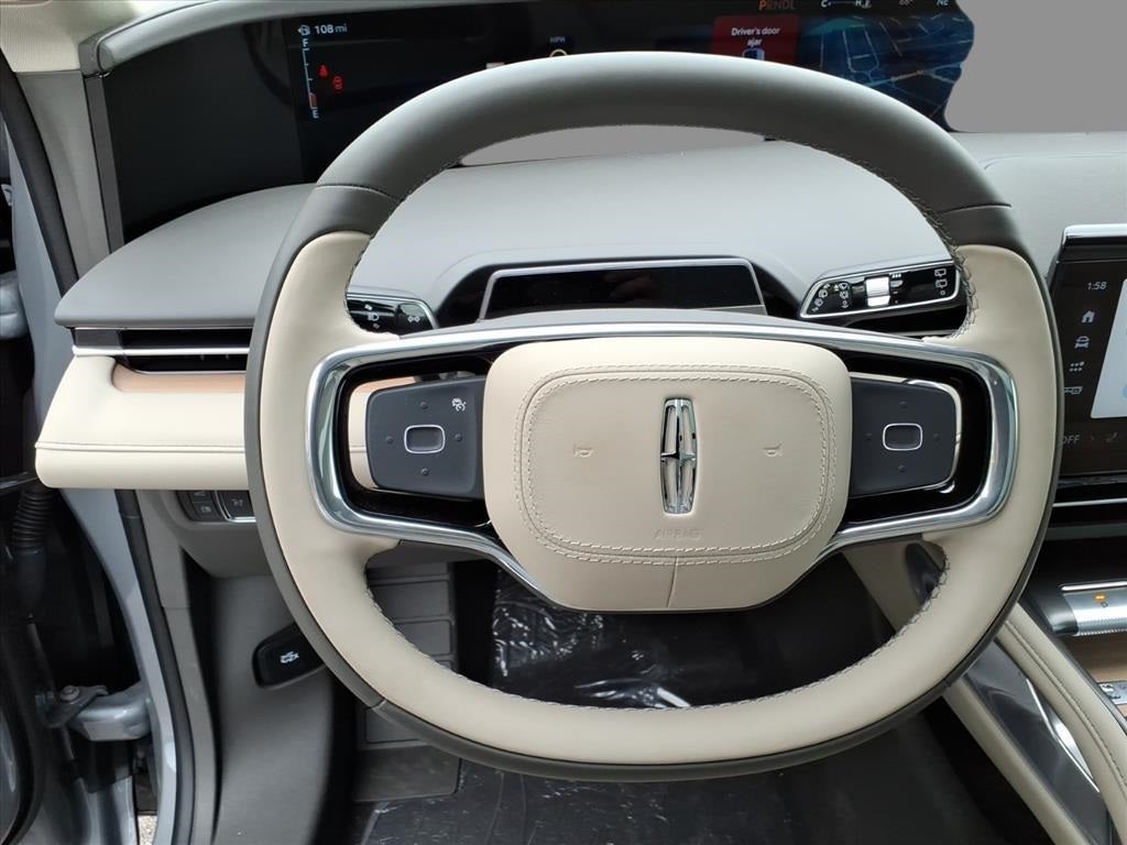 2025 Lincoln Nautilus Reserve