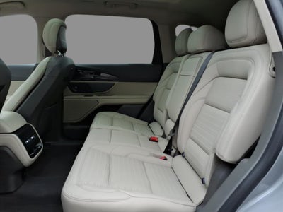 2025 Lincoln Nautilus Reserve