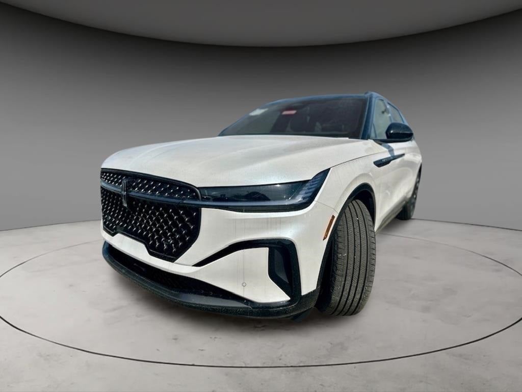 2025 Lincoln Nautilus Reserve