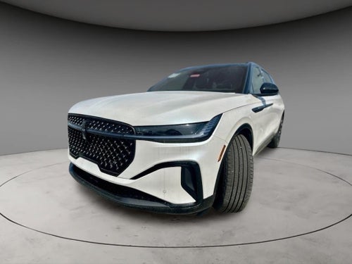 2025 Lincoln Nautilus Reserve