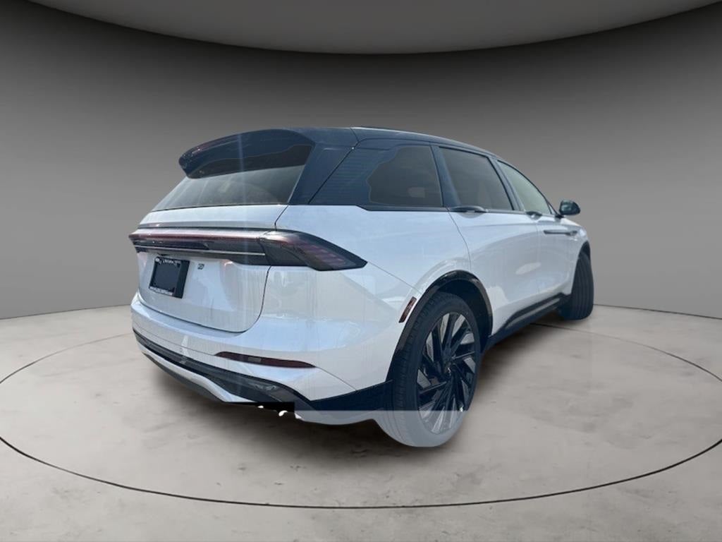 2025 Lincoln Nautilus Reserve