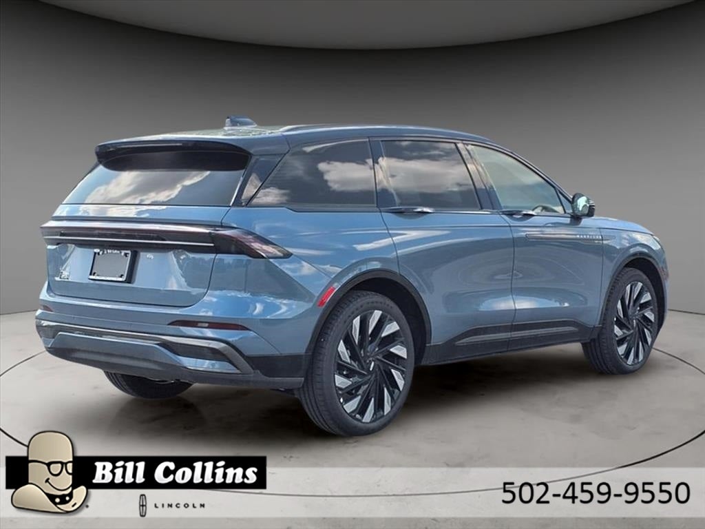 2025 Lincoln Nautilus Reserve