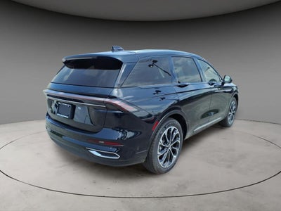2024 Lincoln Nautilus Reserve