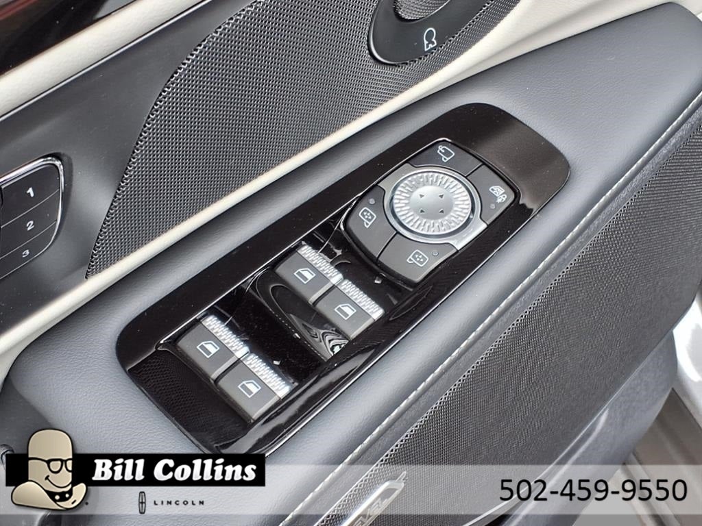 2025 Lincoln Nautilus Reserve