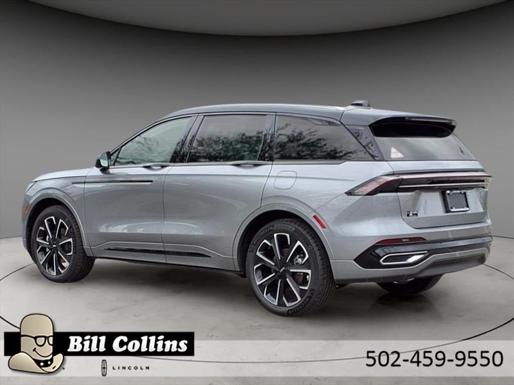 2025 Lincoln Nautilus Reserve