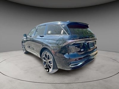 2024 Lincoln Nautilus Reserve