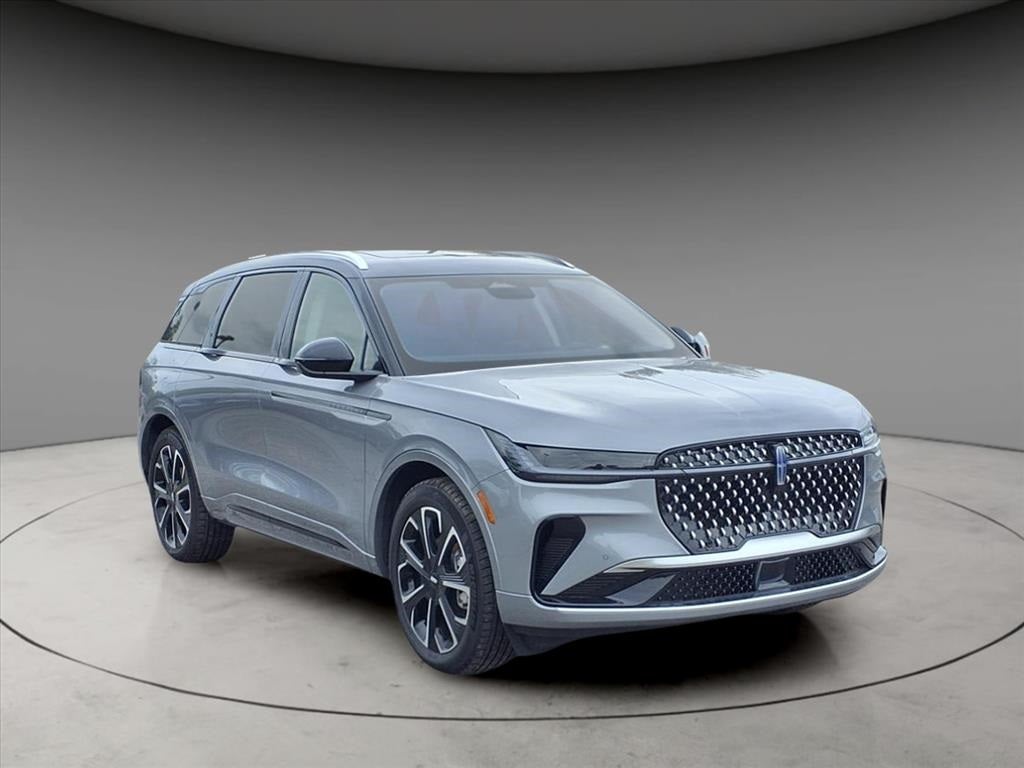 2025 Lincoln Nautilus Reserve