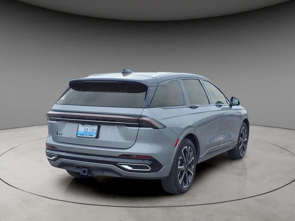 2025 Lincoln Nautilus Reserve