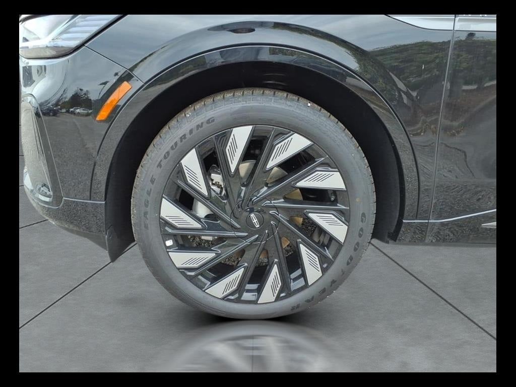 2025 Lincoln Nautilus Reserve