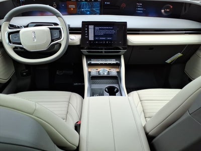 2025 Lincoln Nautilus Reserve