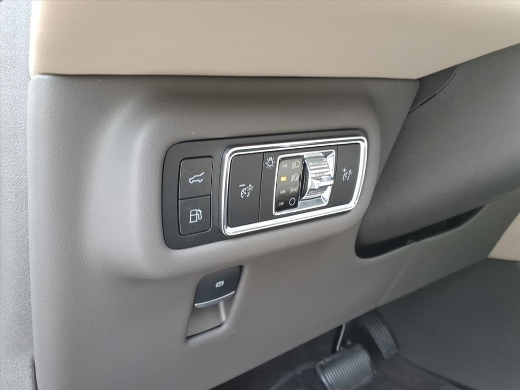 2025 Lincoln Nautilus Reserve