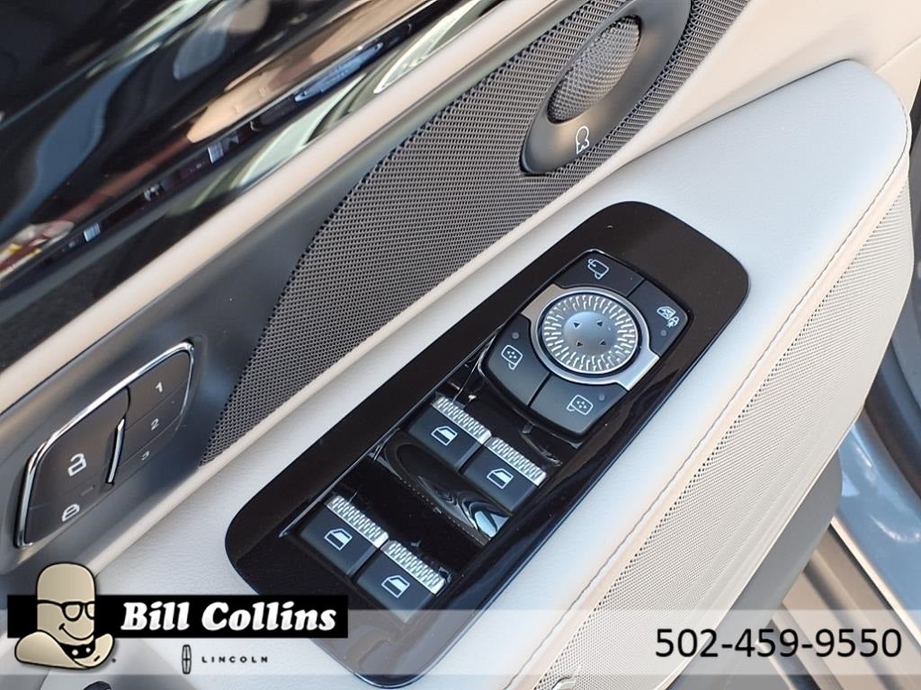 2025 Lincoln Nautilus Reserve