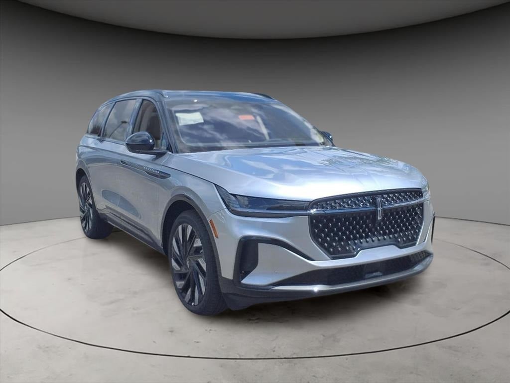 2025 Lincoln Nautilus Reserve