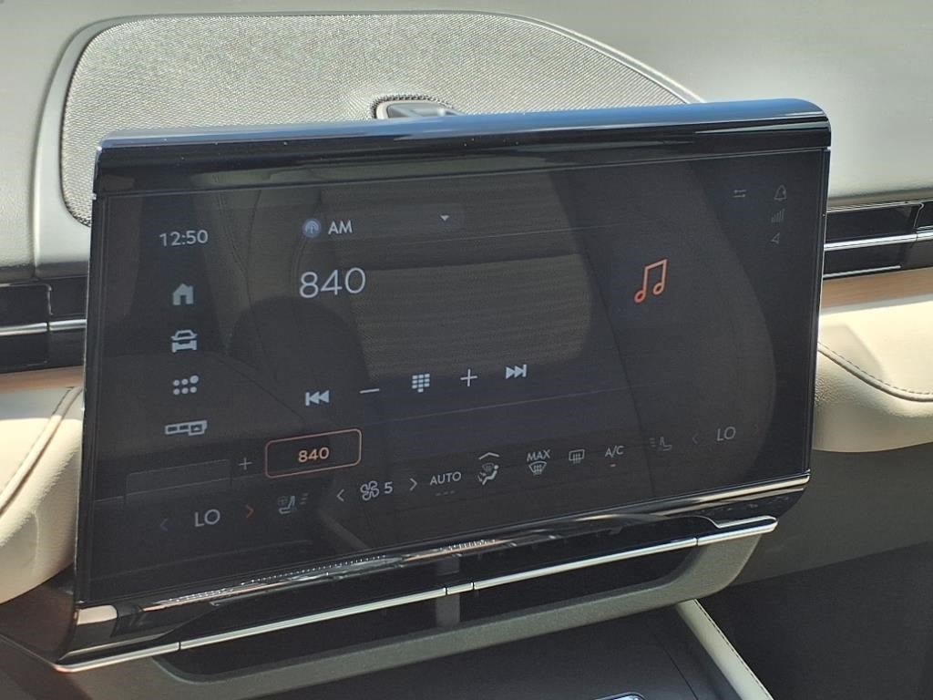 2025 Lincoln Nautilus Reserve